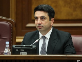Քանի՞ աչք կա ԱԺ նախագահի աթոռի վրա. «Հրապարակ...