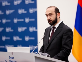 Միրզոյանը կմասնակցի Փարիզի խաղաղության 8-րդ հ...