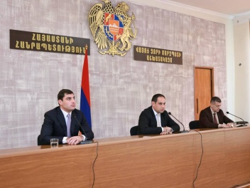 Խուդաթյանը Վայոց ձորի մարզպետի աշխատակազմին է...