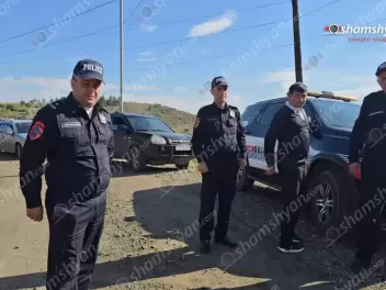 Ճամբարակ-Նավուր ճանապարհին մեքենան դուրս է եկ...