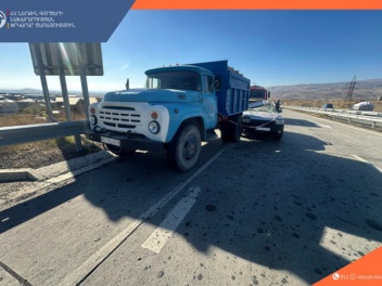 Աշտարակ-Գյումրի ճանապարհին բախվել են «Ford»-ը...