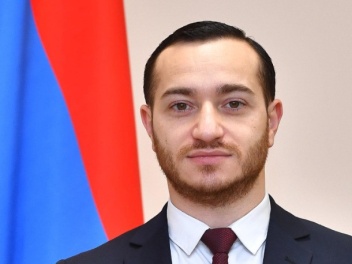 Ժամանակն է Հայաստանը դարձնել վայր, որտեղ ոչ միայն կոդ են գրում, այլև նախագծում, արտադրում և արտահանում. ԲՏԱ նախարար