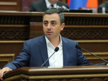 Միայն մեր միասնական արձագանքը, անհամաձայնությ...