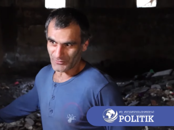 Էդ թուրքի լամուկին ենք դիմում․ գյումրեցիները Փաշինյանի մասին