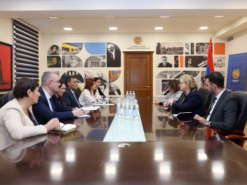 Ժաննա Անդրեասյանն ընդունել է Մեծ Բրիտանիայի և...