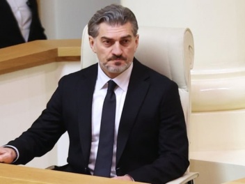 Վրաստանի նախագահը Սվետիցխովլոբայի տոնի առթիվ...