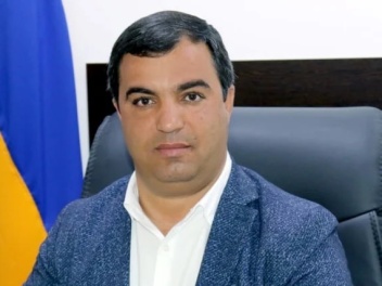 Փարաքար համայնքի ղեկավարի uպանnւթյան մեջ մեղա...