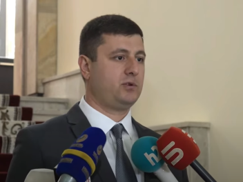 Ադրբեջանը ինչ կարողանալու է, քամելու է, պոկելու է Հայաստանից. Տիգրան Աբրահամյան