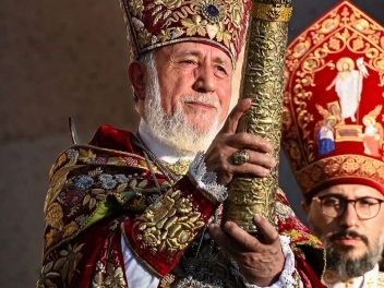 Եկեղեցին մի մարմին է՝ Քրիստոսի մարմինը, ուստի...