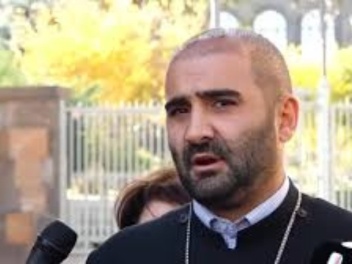 Կարգալույծ է հռչակվել Տ․ Տարոն քահանա Հունանյ...