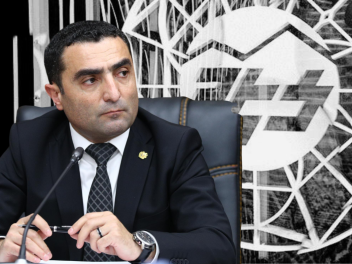 Սամվել Կարապետյանի հաշվին միլիոններ եք ստանու...