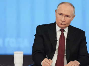 Պուտինն ընդլայնել է ներգաղթյալների աշխատանքից...