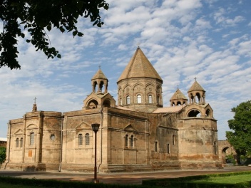 Հայ Առաքելական եկեղեցին այսօր կաթողիկոս չունի...