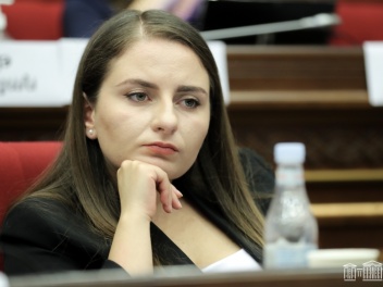 Աննա Վարդապետյանը չի մասնակցի քաղբանտարկյալների հարցով վաղը խորհրդարանում սպասվող լսումներին. Վարդանյան