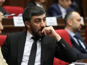 Վիլեն Գաբրիելյանը կրկին փորձում է քաղաքական վ...