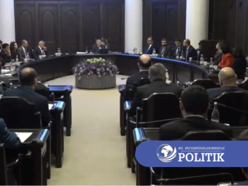 Մարդը լուր է լսում, որոշում է՝ էդ օրը միս առն...