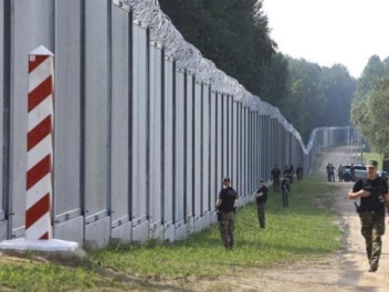 Польша окончательно решила не принимать мигра...