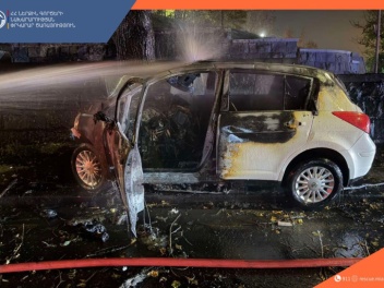 Իսակովի պողոտայում մեքենա է այրվել