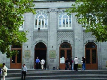 Խայտառակ արդյունքներ են գրանցվել․ «Հրապարակ»