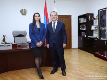 Քննարկվել է ԼՂ-ից տեղահանված անձանց իրավունքն...