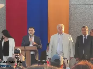 Արգիշտի Մեխակյանին մխիթարելու համար մինի ժողով են արել․ «Հրապարակ»