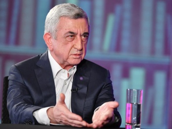 Ես որտեղի՞ց եմ փախել, որ այստեղից փախչեմ. սա...