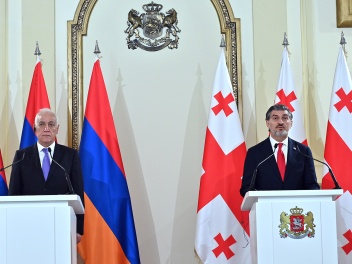 Տարածաշրջանային հաղորդակցությունների բացումը...