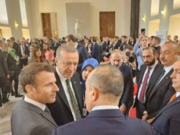 Ինչու է Ալիևը «քաշում» Նիկոլ Փաշինյանին․ Թևան...