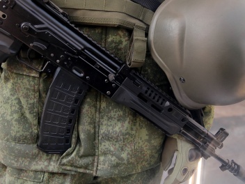 «Коммерсант»: в России начали массовый набор...