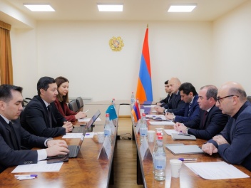 Ռուբեն Սիմոնյանն ընդունել է Թուրքմենստանի կրթ...