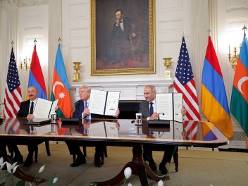 Խաղաղության պայմանագրի ստորագրման օր չկա․ Խան...