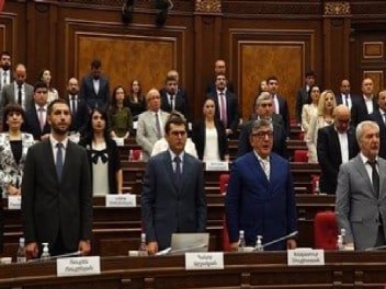 ՔՊ-ից ովքեր են առաջադրվել, ովքեր են ոտքը կախ գցել․ «Հրապարակ»