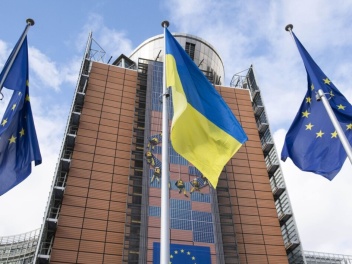 Еврокомиссия перечислит Украине почти 6 миллиардов евро