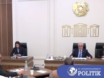 Փարաքարում շատ զենք կա եւ օր առաջ պետք է պադվ...