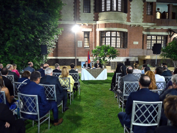 Վահագն Խաչատուրյանը հանդիպել է եգիպտահայ համա...