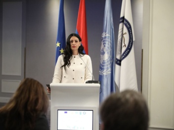 Մարդու իրավունքների պաշտպանությունը սոսկ աշխա...