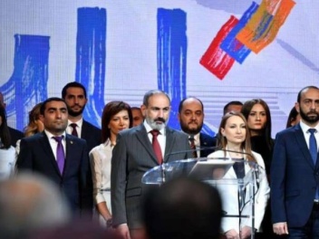 Ով՝ մնաց, ով՝ գնաց․ «Հրապարակ»