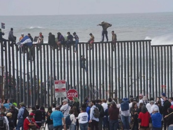 США создадут оборонительную зону вдоль границ...