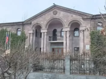 Արցախի ներկայացուցչությունում ավարտվել է խուզ...