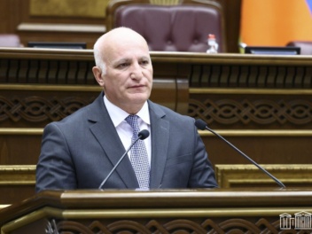 Մեսրոպյանը շնորհավորական ուղերձ է հղել Էներգետիկի օրվա կապակցությամբ