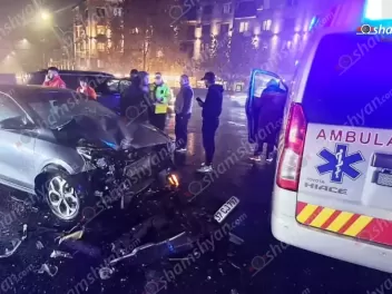 Երևանում բախվել են «Kia Forte»-ն և «Opel Combo»-ն