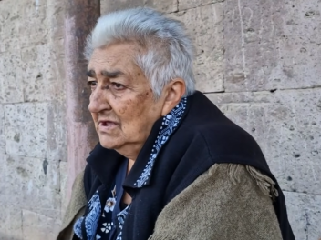 Բալես էլ չկա․ Փաշինյանը որ ծնկի իջավ նահատակն...