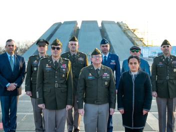 ԱՄՆ գեներալ Քրիս Մքինիի գլխավորած պատվիրակութ...