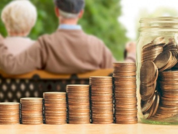 Արսեն Թորոսյան հերքում է կենսաթոշակների շուրջ...