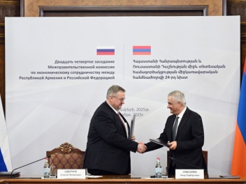 Մհեր Գրիգորյան և Ալեքսեյ Օվերչուկը քննարկել ե...