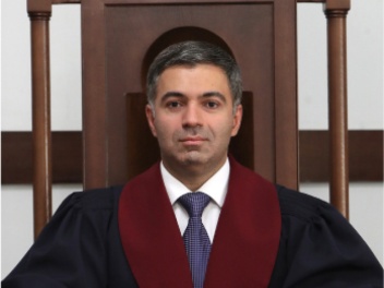 Էդգար Շաթիրյանն ընտրվել է Սահմանադրական դատար...