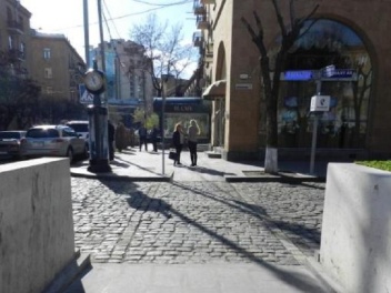 Դեկտեմբերի 5-ից Իսահակյան և Թամանյան փողոցներ...