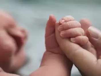 Խորհրդարանը հաստատել է. երեխայի ծննդյան միանվ...