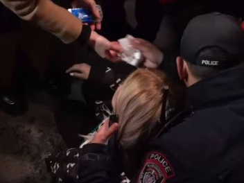 Մայր Աթոռում բախման հետևանքով լրագրողներ են վ...