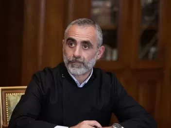 Մայր Աթոռում տեղյակ չենք, թե ինչու են ձերբակա...